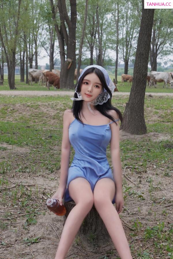   [XiuRen]高清写真图 2024.06.28 No.8777 小薯条nienie 放牛娃主题第16张图片